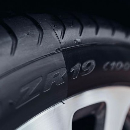 Чернитель резины и пластика Dodo Juice Dark Matter 500мл